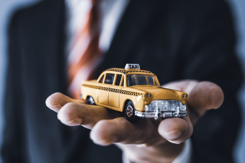 タクシー業界は10年後も残っているのか 需要や今後の展望を徹底解説 タクドラ人生を成功するために必要な知識を学ぶブログ